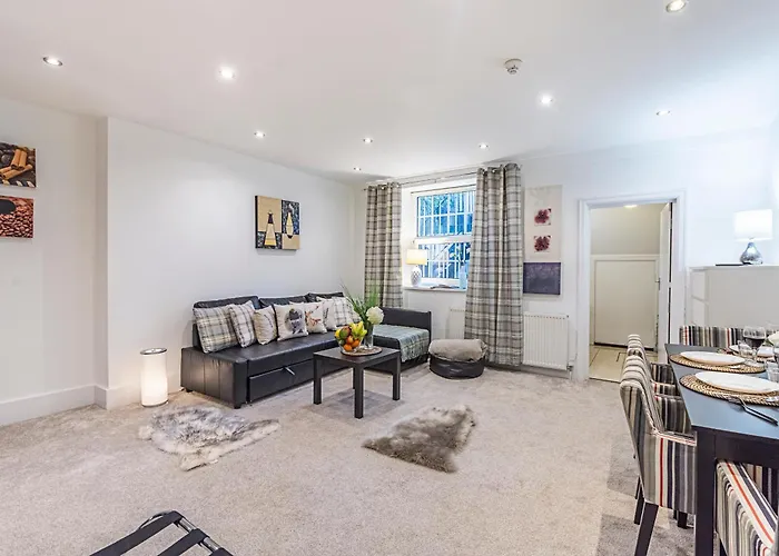 Modern South Kensington Apartment